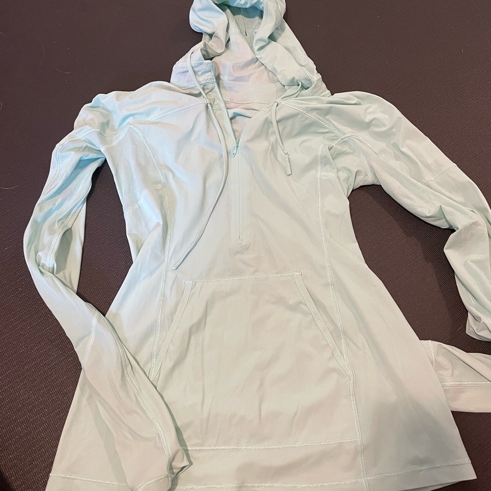 Lululemon running long sleeve